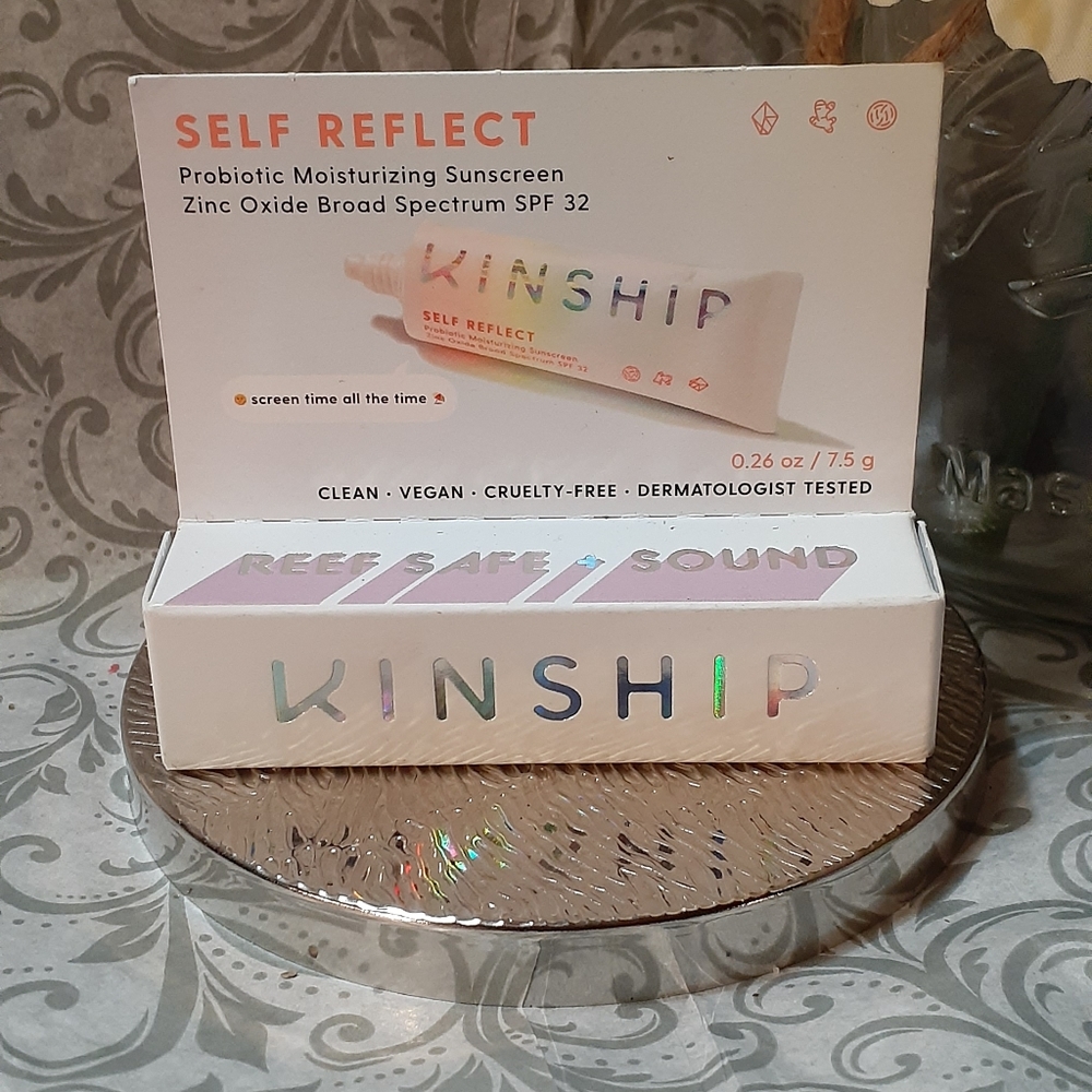 Kinship zinc oxide sunscreen travel size